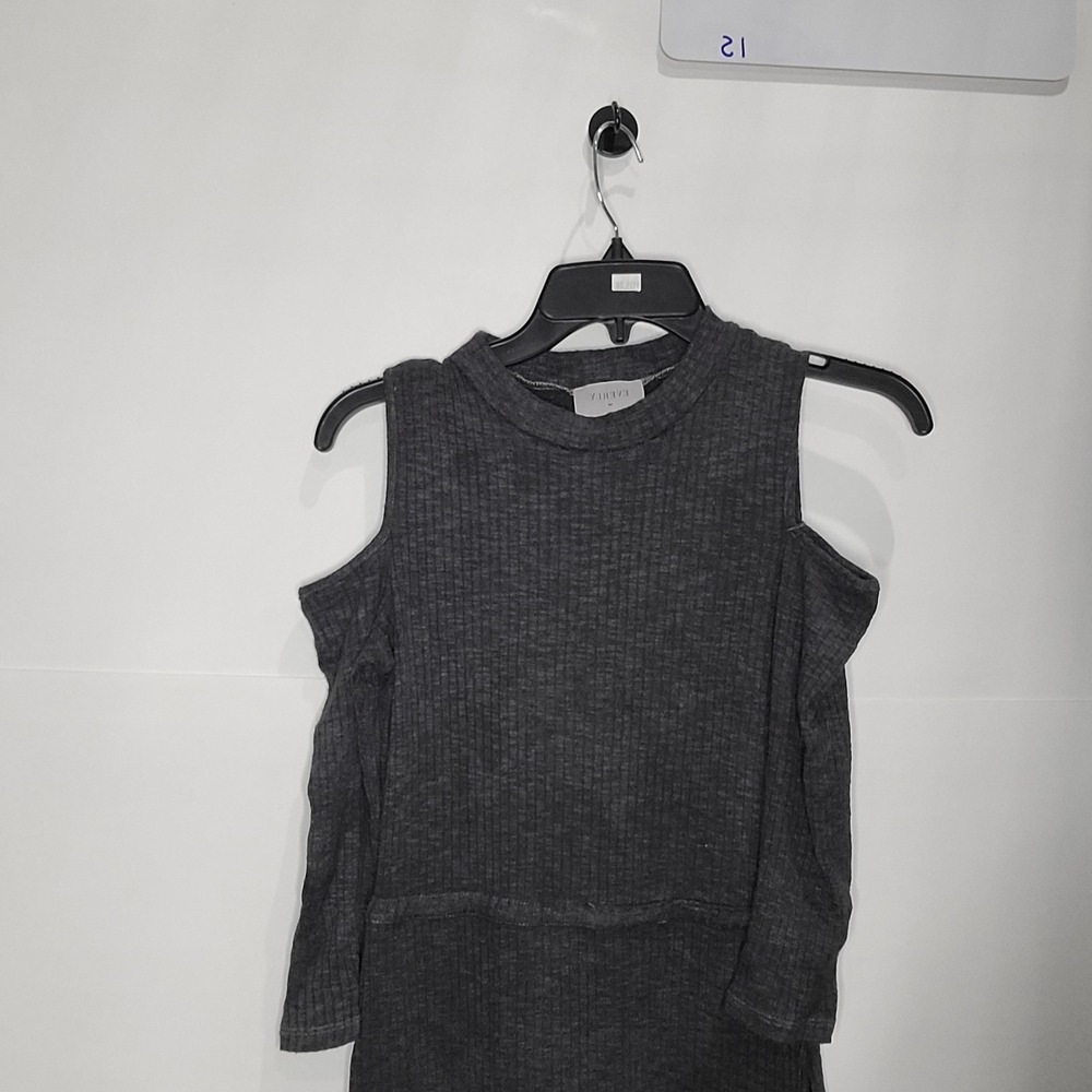 Womens Everly 3/4 sleeve cold shoulder dress in gray/black,‎ size Small (S)